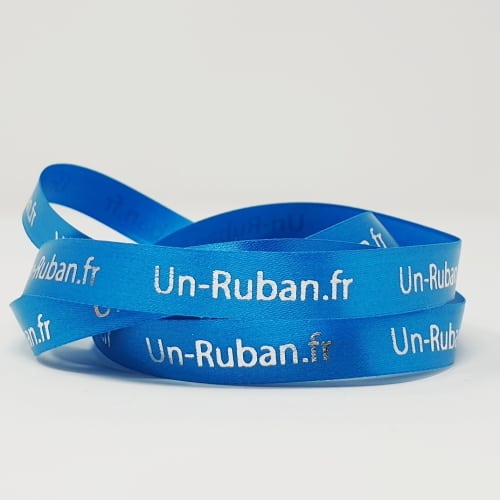 Un bracelet d'identification pour des vacances en toute sécurité